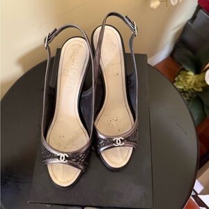 Chanel Women's Black Slingback Peep-Toe Heels with box